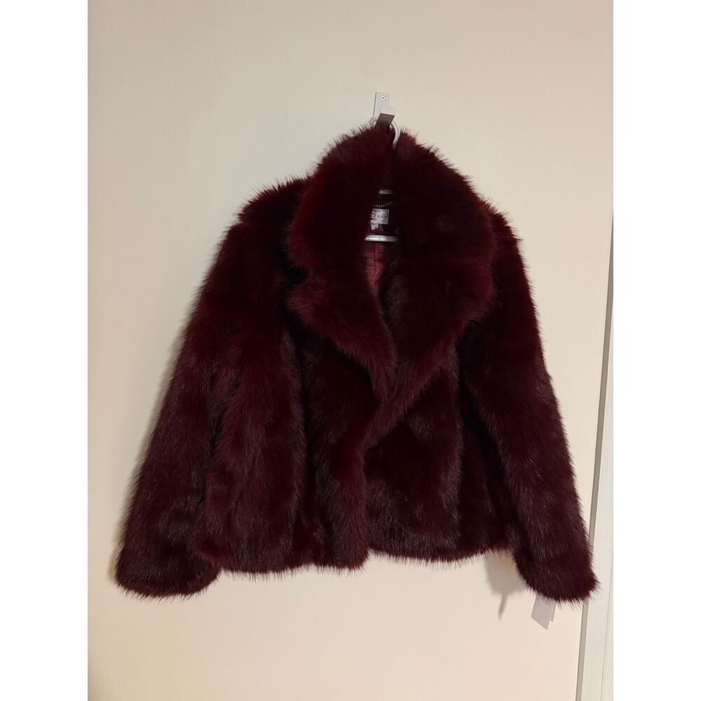 M x MILLY Short Faux Fur Jacket in Burgundy, NWT, Size S - Picture 2 of 2